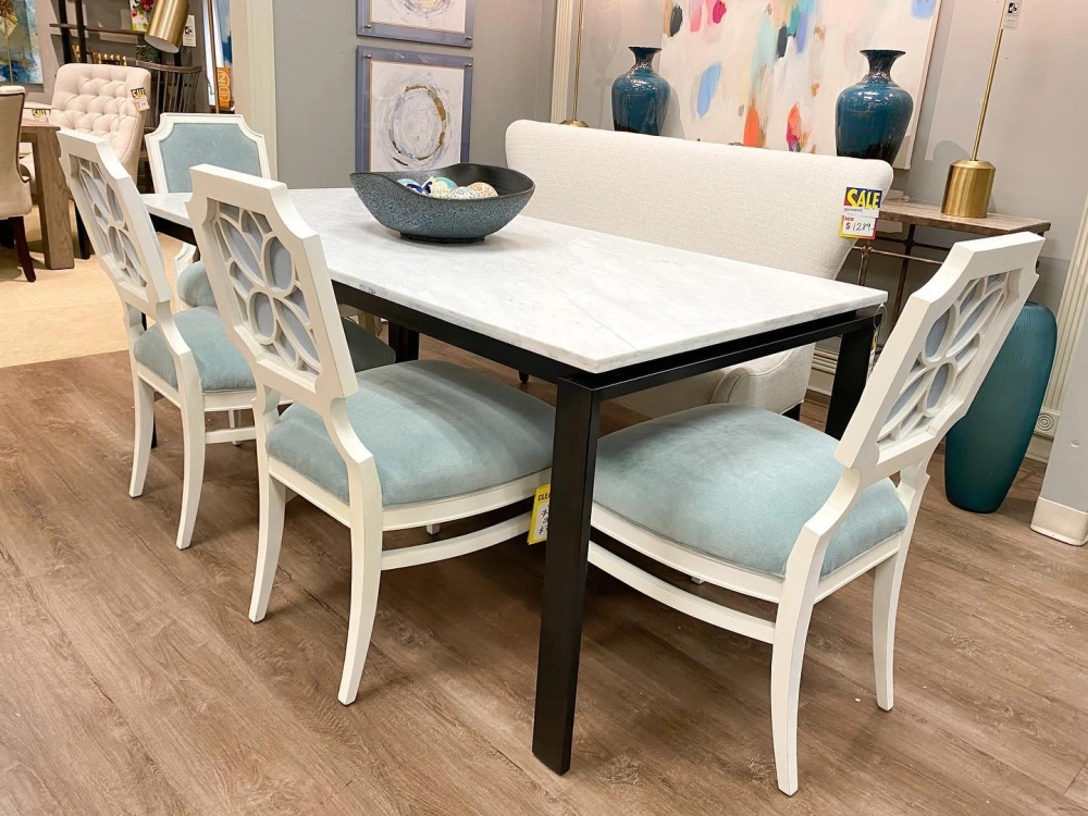 Bộ bàn ăn mặt đá nhập khẩu ý phong cách châu âu