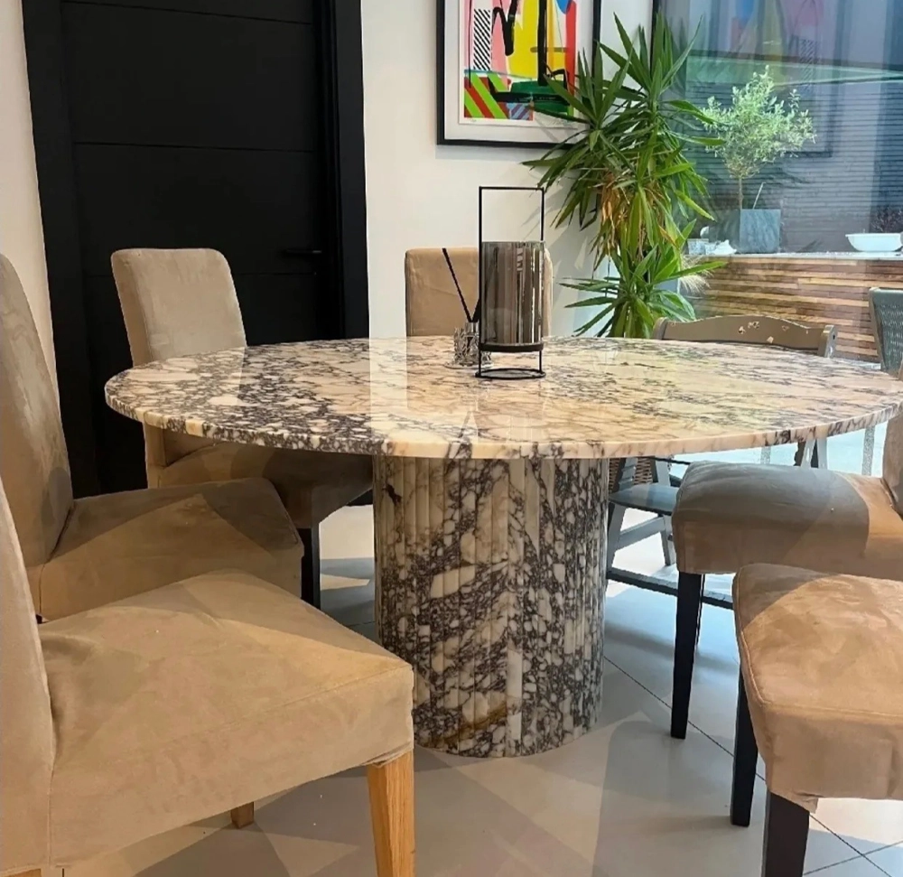 Độ bền vượt trội của bàn ăn mặt đá granite tự nhiên