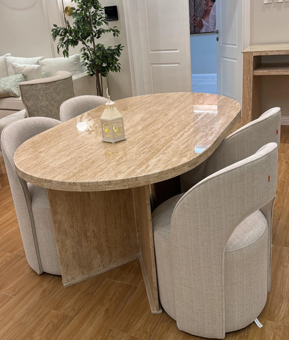 Bề mặt bàn ăn mặt đá vân mây tự nhiên độc đáo