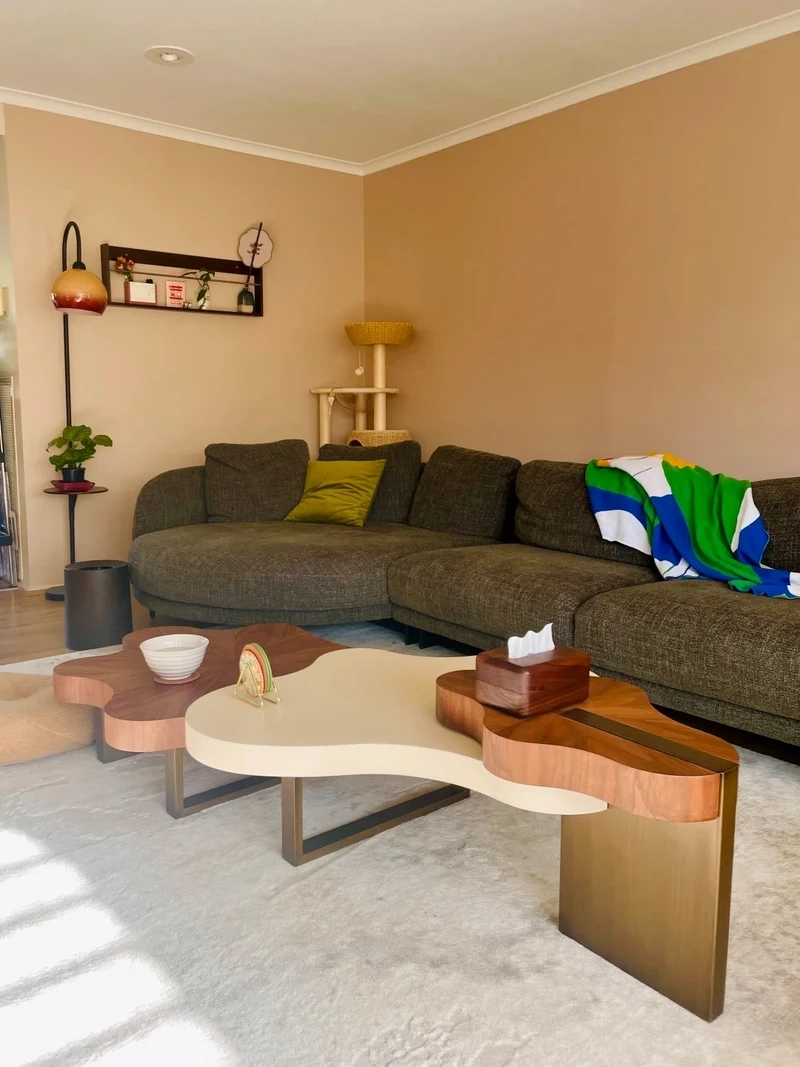 Tinh tế cổ điển với bàn trà phong cách tân cổ điển