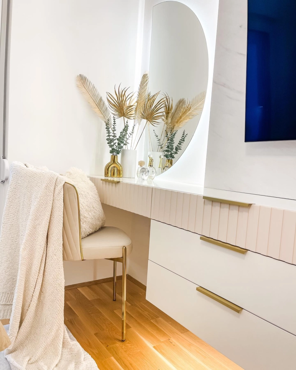 Các mẫu bàn trang điểm giá dưới 1 triệu đang bán chạy nhất