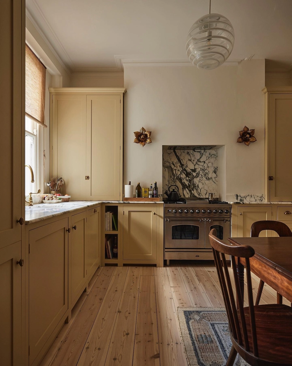 Tham khảo bảng giá tủ bếp chữ l cập nhật mới nhất