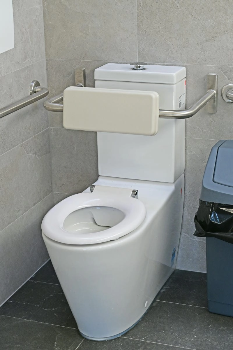 Bồn cầu thông minh chuẩn hiện đại dễ dàng sử dụng