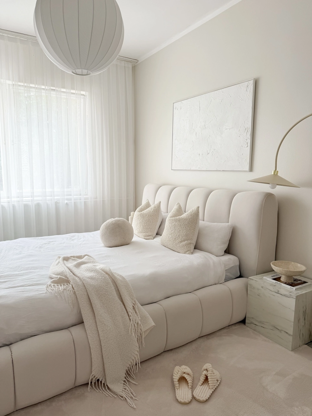 Đặt chậu cây lưỡi hổ là cây cảnh để trong phòng ngủ tốt cho sức khỏe