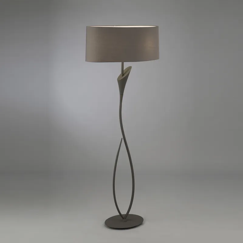 Chiêm ngưỡng ảnh đèn cây đứng kiểu dáng đẹp cho mọi không gian