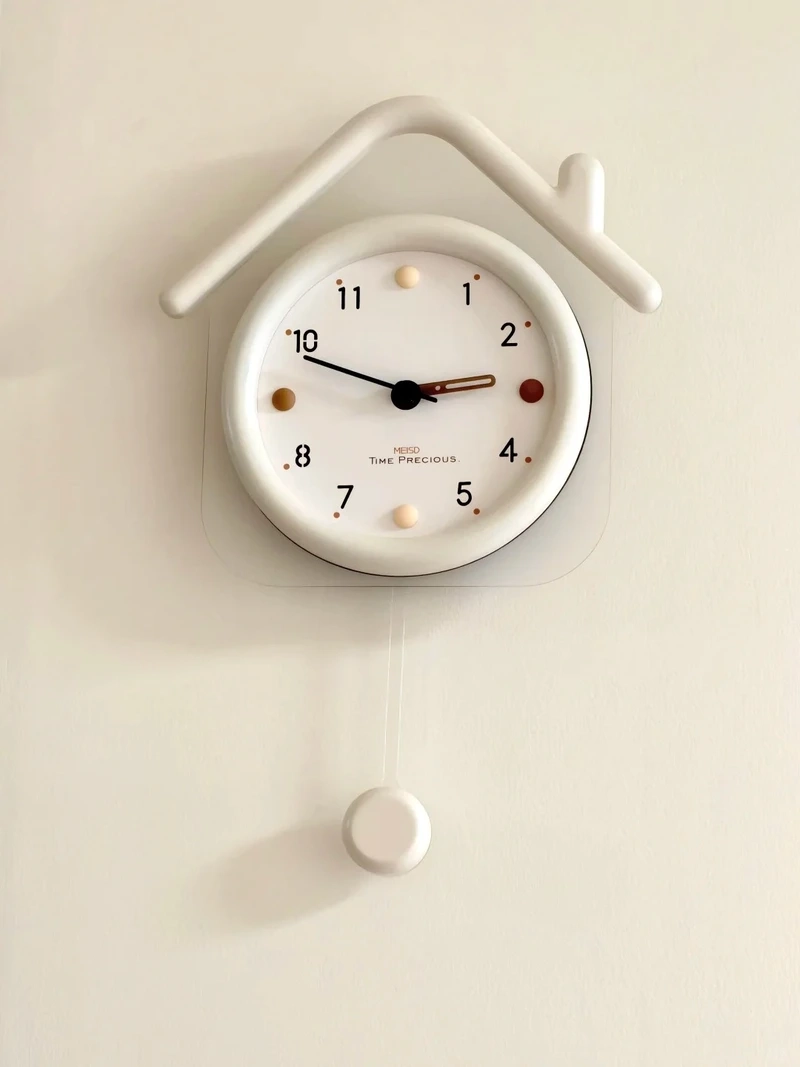 Điểm nhấn hoàn hảo cùng đồng hồ treo tường phòng khách