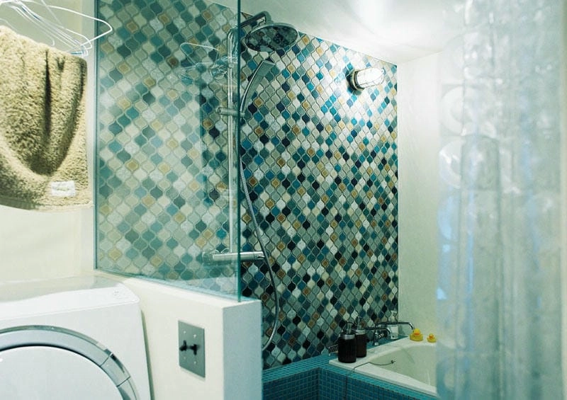 Gạch lát sàn nhà tắm chắc chắn chống thấm