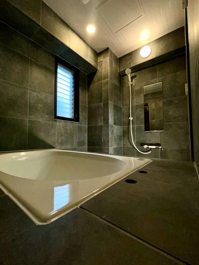 Chọn gạch ốp lát đúng giúp bền đẹp lâu dài