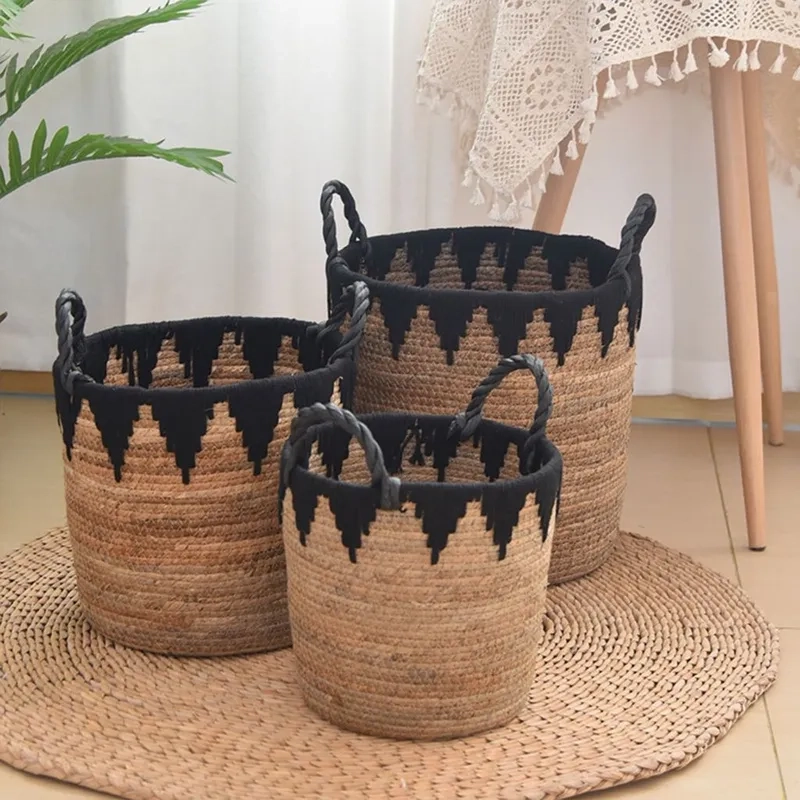 Ảnh giỏ cói mộc mạc mang hơi thở thiên nhiên