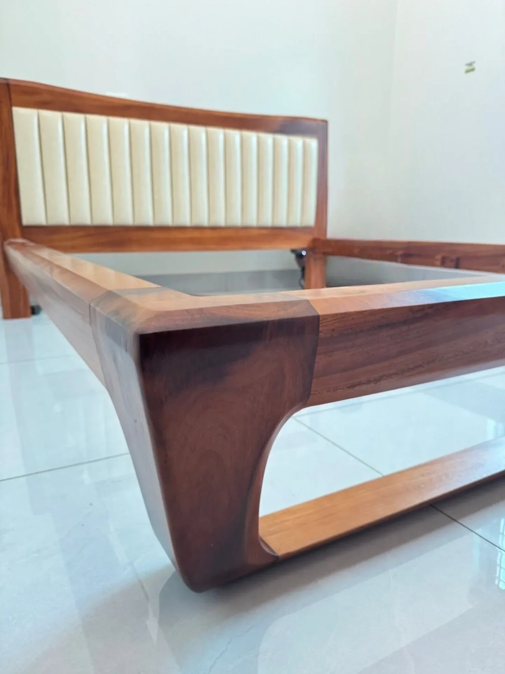 Tổng hợp mẫu giường gỗ đẹp hiện đại nhất hiện nay