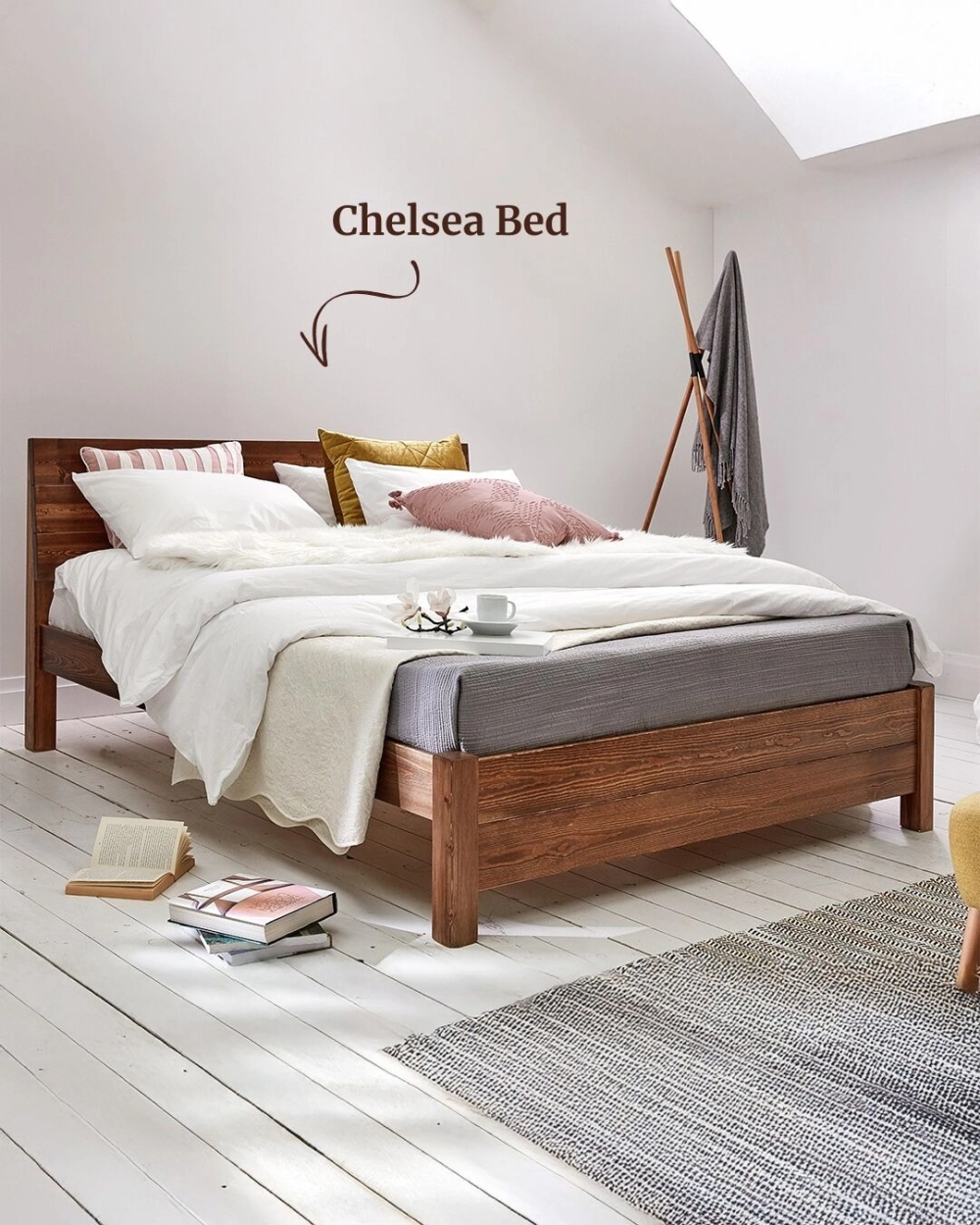 Phong cách tối giản với giường gỗ bệt kiểu nhật