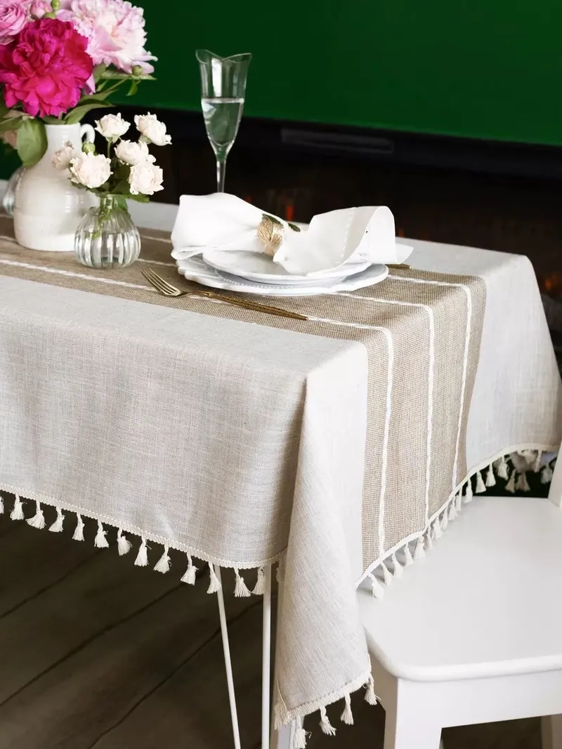 Trang trí tinh tế không gian sống với ảnh khăn trải bàn decor