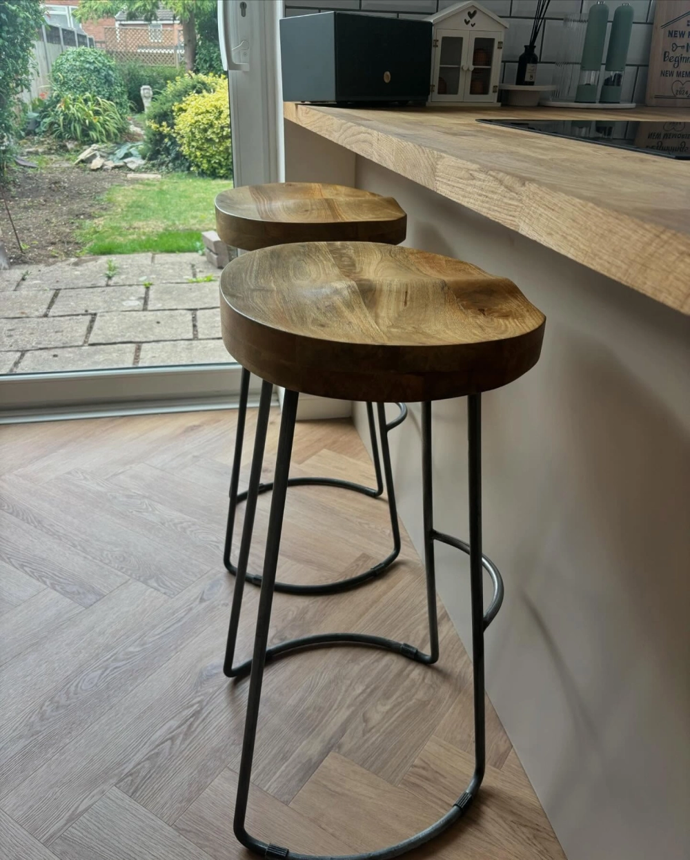 Kích thước quầy bar bếp gia đình chuẩn phong thủy