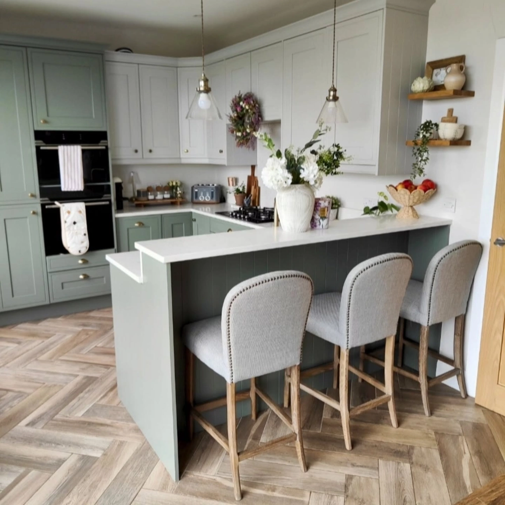 Quầy bar bếp phong cách tân cổ điển sang trọng