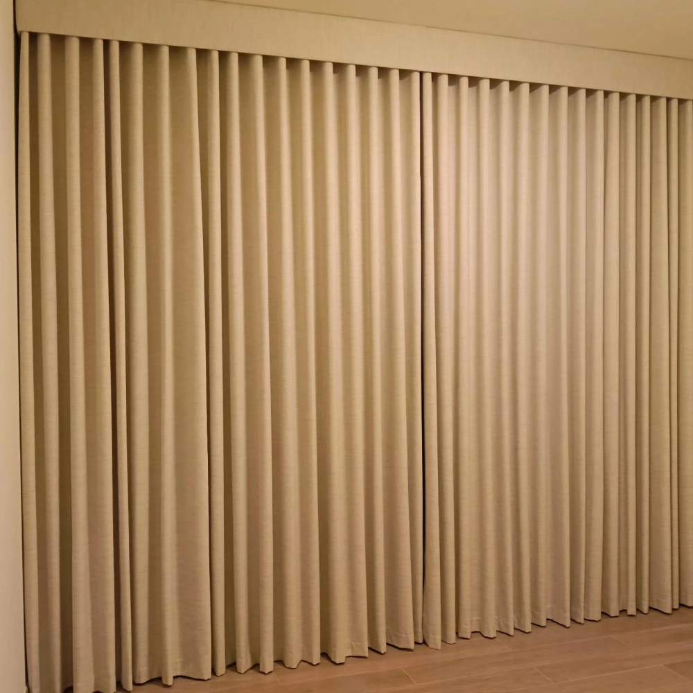 Không gian vương giả với mẫu rèm phòng ngủ tân cổ điển hoa văn