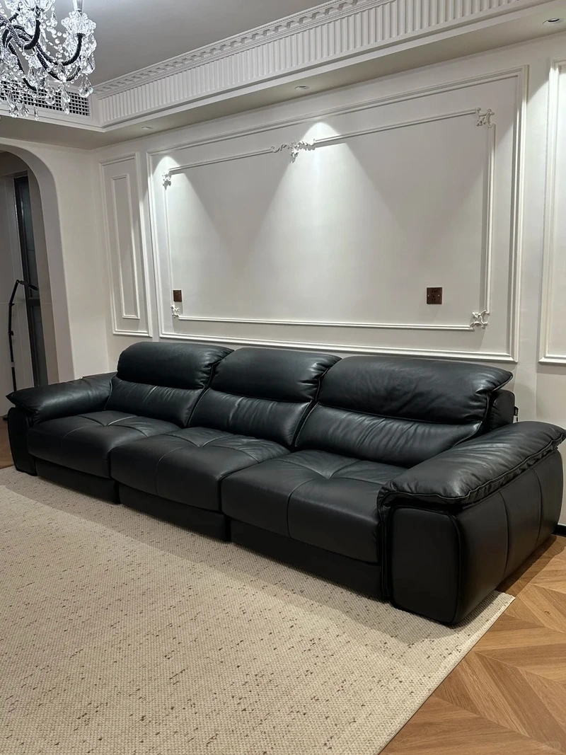 Không gian đẳng cấp cùng sofa da sang trọng
