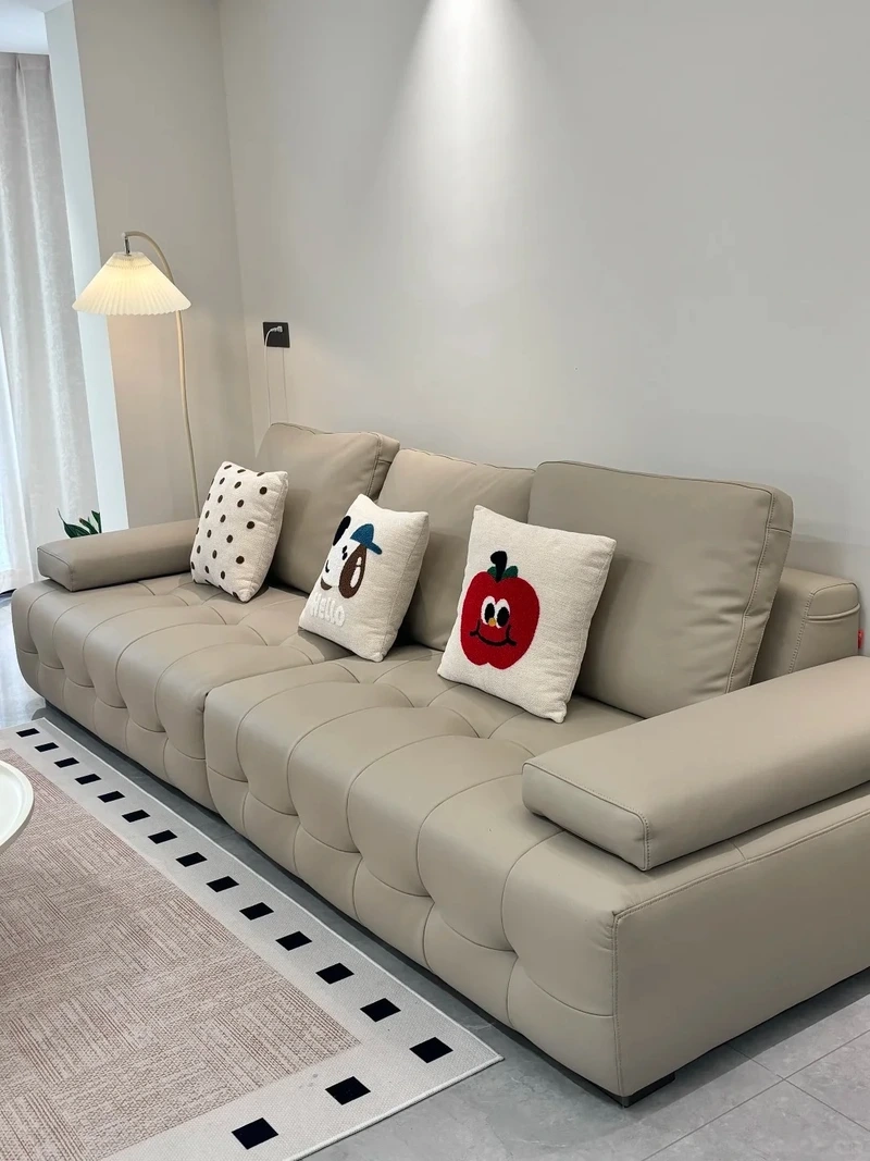 Hiện đại và tiện nghi nhờ sofa da cho nhà phố