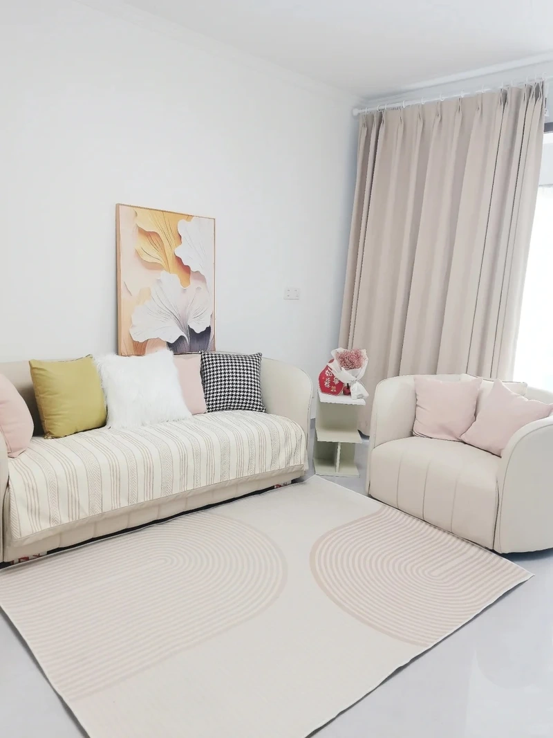 Thiết kế tiện ích cho sofa phòng khách nhà phố