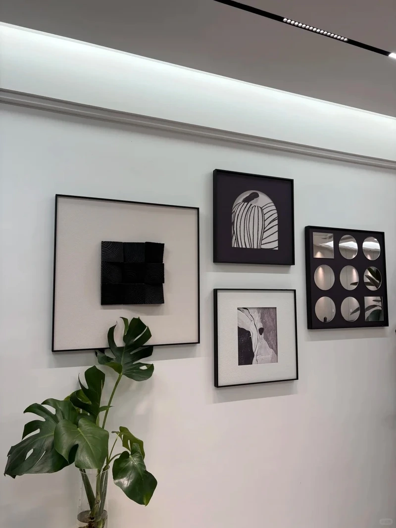 Tạo điểm nhấn nghệ thuật với tranh treo phòng khách nghệ thuật