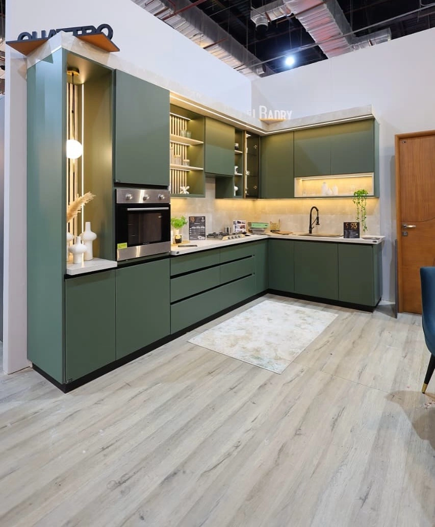 Hệ tủ bếp gỗ công nghiệp chống nước cho nhà phố