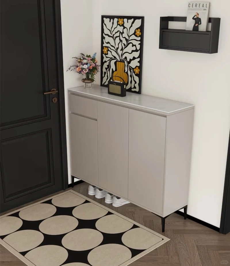 Gọn gàng và sang trọng với tủ giày phòng khách