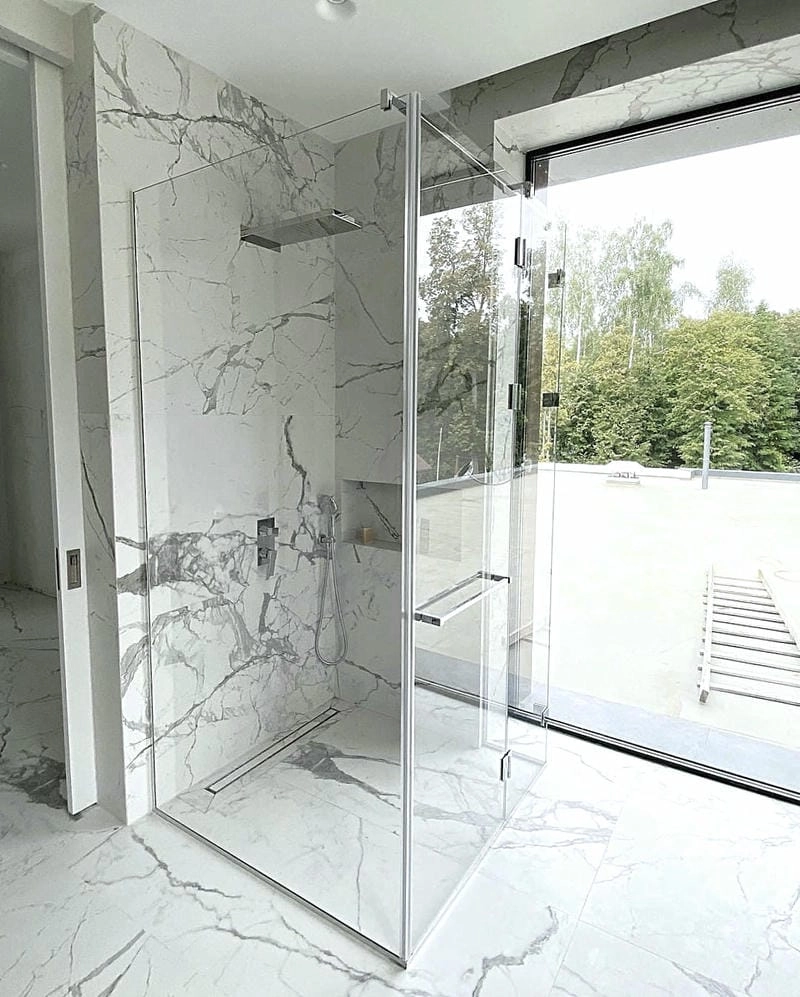 Vách tắm kính an toàn sử dụng lâu dài yên tâm