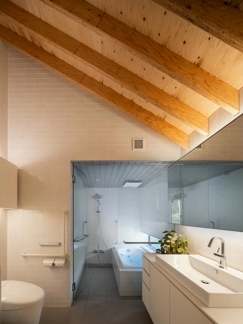 Decor phòng tắm thẩm mỹ giúp không gian thêm cuốn hút