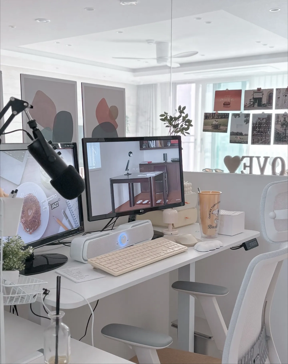 Đèn bàn học phong cách retro làm đồ decor để bàn nổi bật