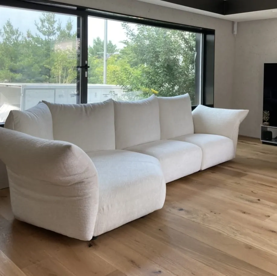 Sofa thông minh nhập khẩu với đường nét gia công tinh tế