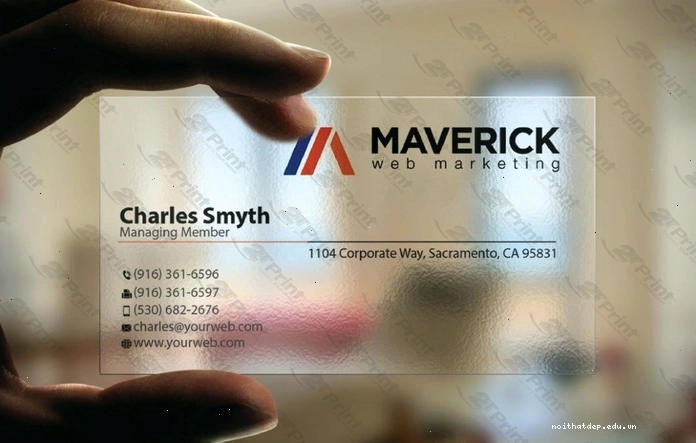 mẫu card visit đẹp nhựa trong phá cách